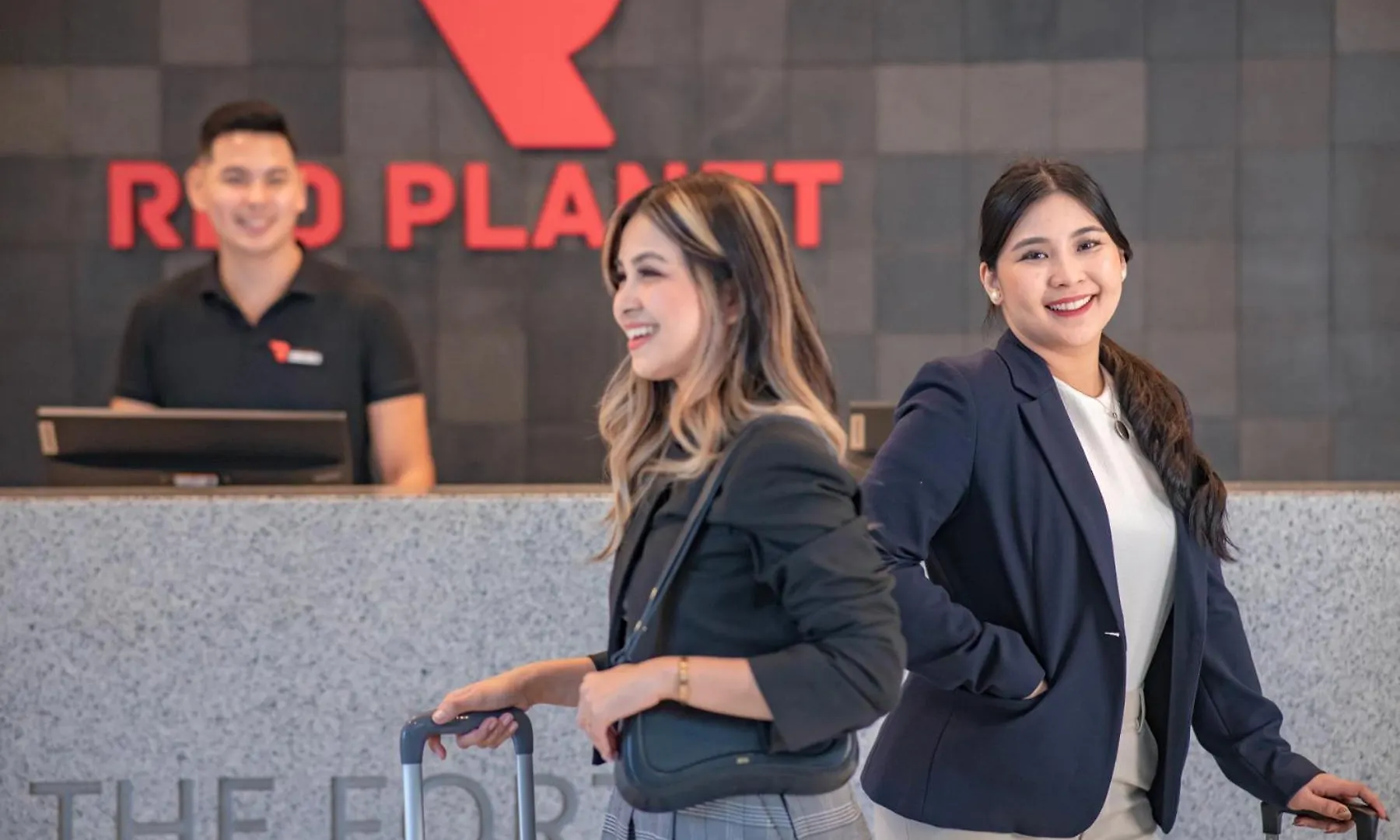 Hotel Red Planet Bgc The Fort Taguig